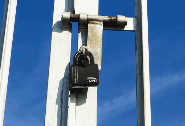 ABUS 37/55 B Granit Padlock - Application