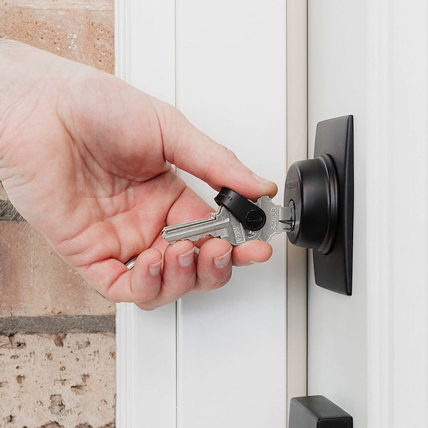 KeySmart KS015-BLK Mini Minimalist Key Holder - Gallery Image #6