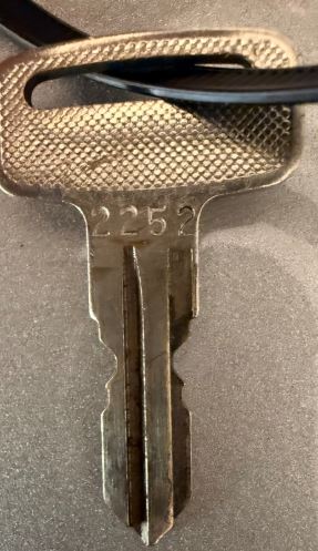 2252 Polaris Original Key