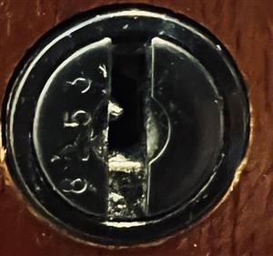 8253 Geiger Lock Face