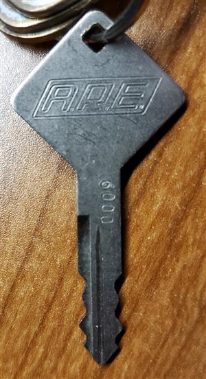 A.R.E. 0009 Truck Topper Toolbox Lock Key