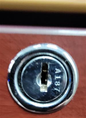 Artopex A187 Cabinet Lock Key