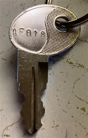 Featherlite Bauer AE018 Key Trailer Lock