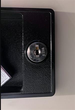 Hirsh W619 Storage Cabinet Lock