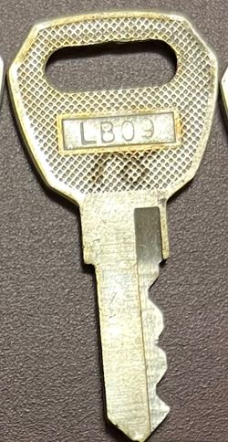 KEY - REESE - BULLDOG / CCP / CTP / FULTON / REESE (INSTACODE CCP AG01-AG30 LISTING USING CUTS FROM CODES ONLINE)  ALTERNATE CUTS EXIST FOR SOME LOCK CODES | HITCH /COUPLER LOCKS more images