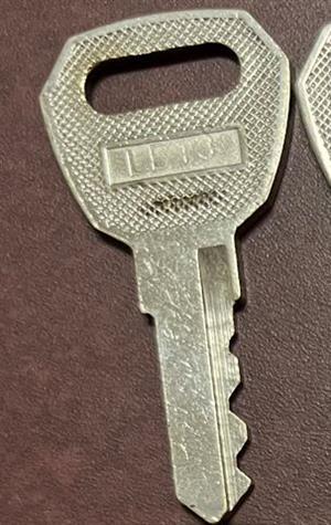 KEY - REESE - BULLDOG / CCP / CTP / FULTON / REESE (INSTACODE CCP AG01-AG30 LISTING USING CUTS FROM CODES ONLINE)  ALTERNATE CUTS EXIST FOR SOME LOCK CODES | HITCH /COUPLER LOCKS more images
