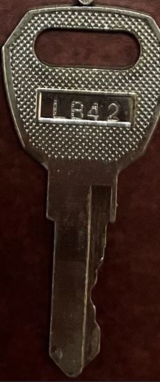 KEY - REESE - BULLDOG / CCP / CTP / FULTON / REESE (INSTACODE CCP AG01-AG30 LISTING USING CUTS FROM CODES ONLINE)  ALTERNATE CUTS EXIST FOR SOME LOCK CODES | HITCH /COUPLER LOCKS more images