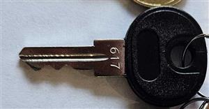 R617 Original Key