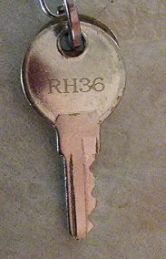 2x Ranger Bass Boat Replacement Keys – RH01-RH50, 5-Cut Steel Key (Open Box)