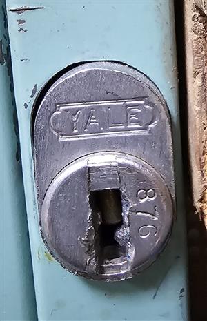 Yale 876 File Cabinet Lock Key